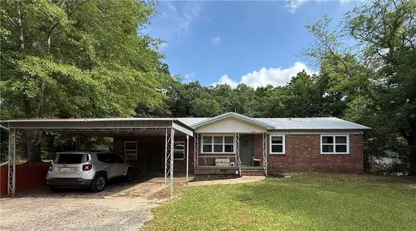 7020 Moffett RD, Mobile, AL 36618
