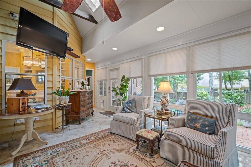 Fairhope, AL 36532,137 Mcintosh Bluff RD