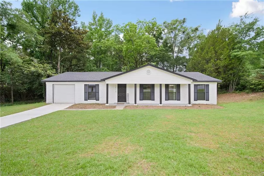 1513 Carlisle DR W, Mobile, AL 36618