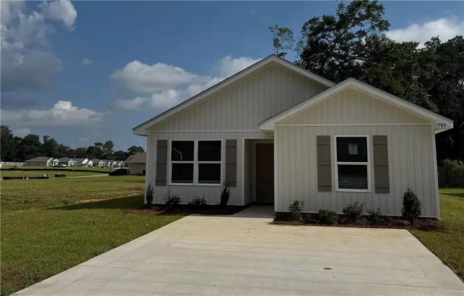 7789 Pin Oak DR, Theodore, AL 36582