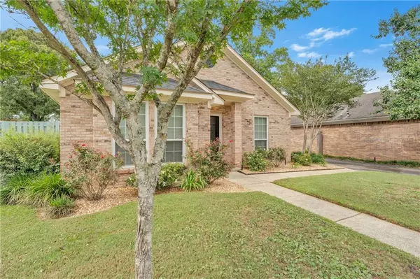 Mobile, AL 36695,6624 Heritage Woods CT