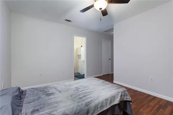 Mobile, AL 36618,6940 Pocahontas DR