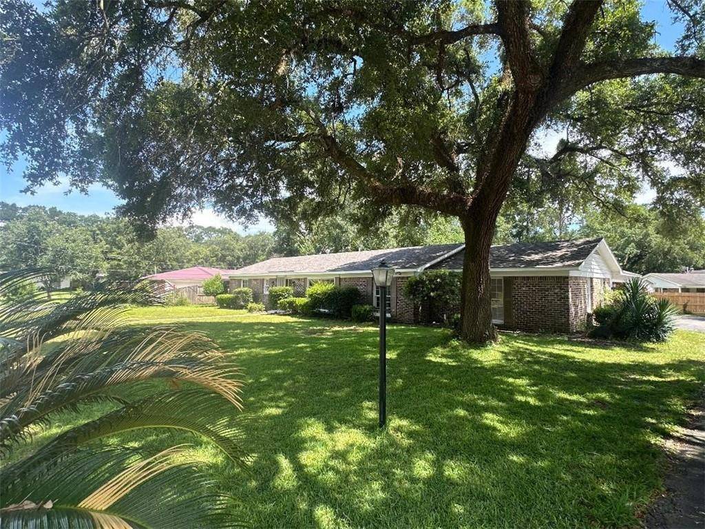 Mobile, AL 36693,5105 Geoffrey DR