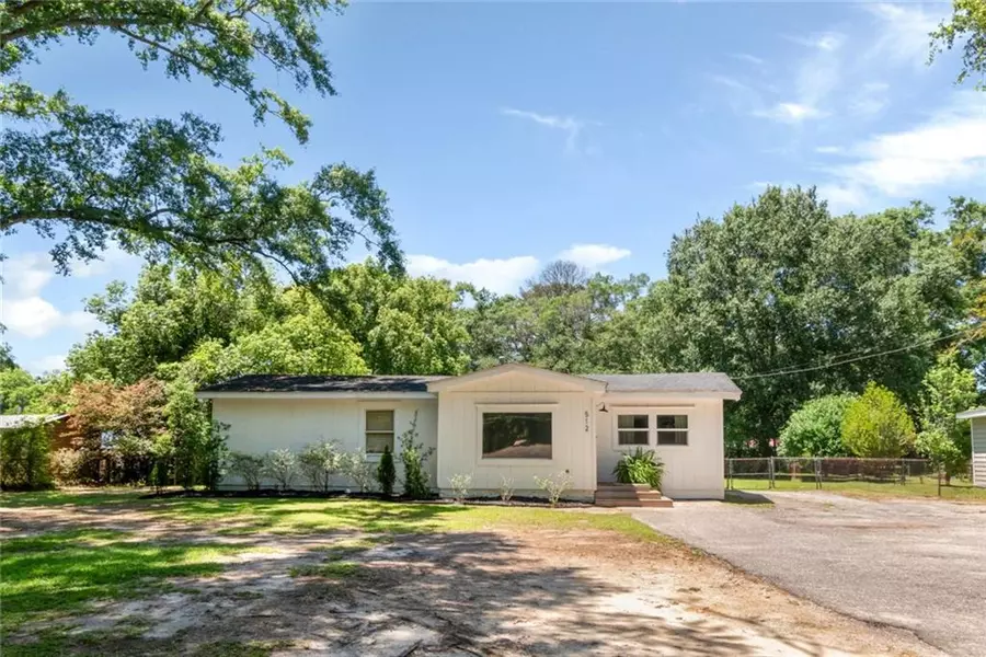 512 Shelton Beach RD, Saraland, AL 36571