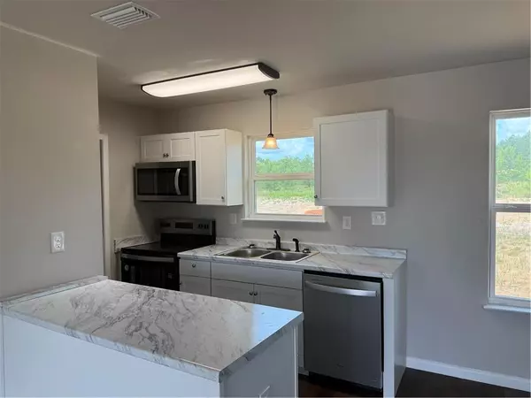 Eight Mile, AL 36613,3402 Angela's CT