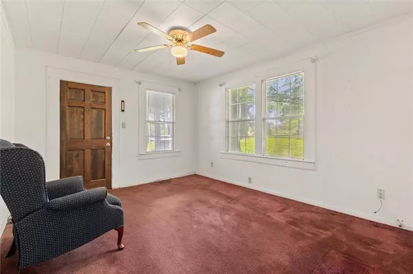 Chickasaw, AL 36611,107 Hillside DR