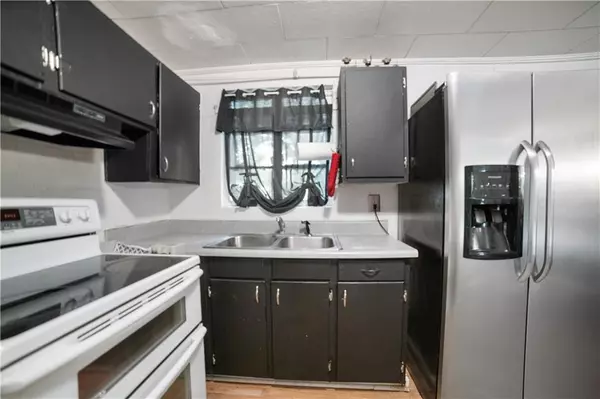 Theodore, AL 36582,5550 Clyde DR