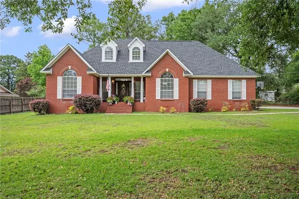 4492 Spruce AVE, Saraland, AL 36571