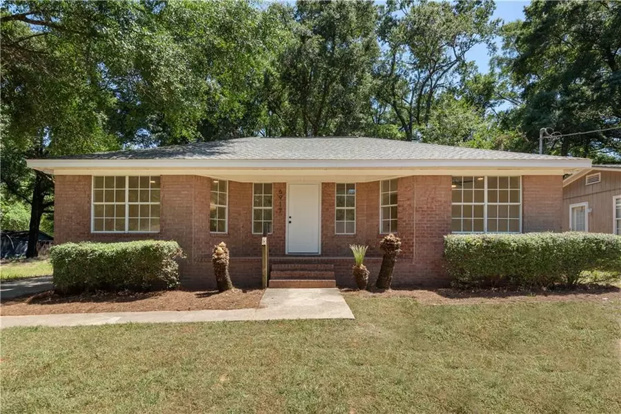 6917 Colonial Terrace, Mobile, AL 36618