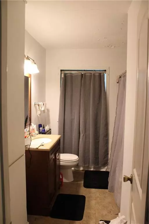 Mobile, AL 36606,716 Pinehill DR