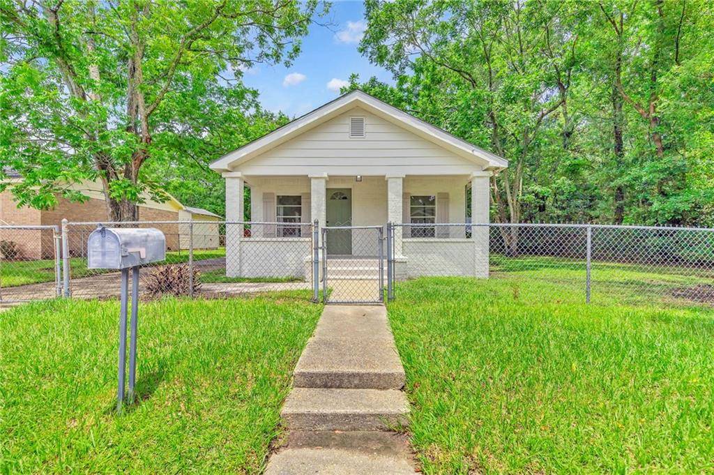 1572 Van Dorn ST, Mobile, AL 36605