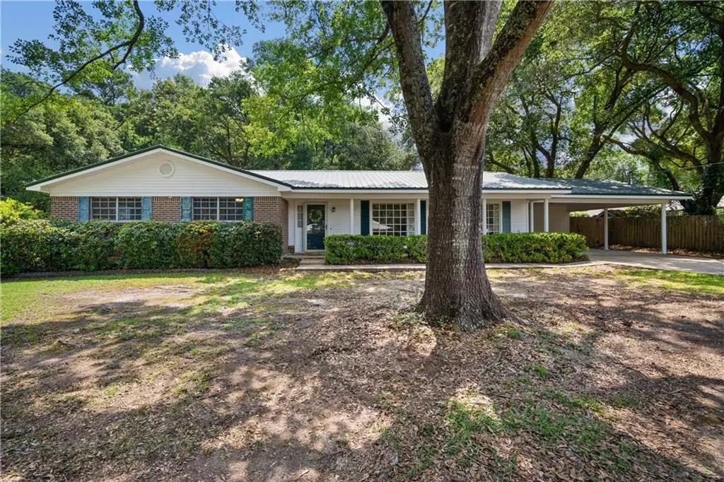 Grand Bay, AL 36541,10079 Border DR W