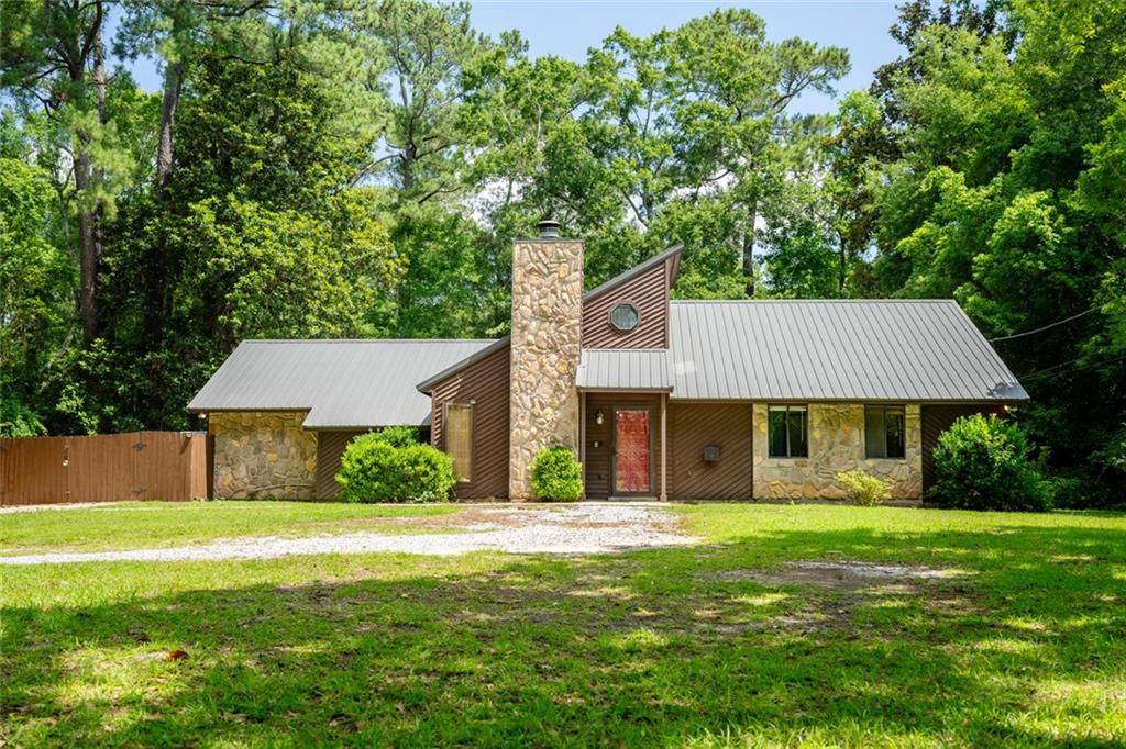 3876 Higgins RD, Mobile, AL 36619