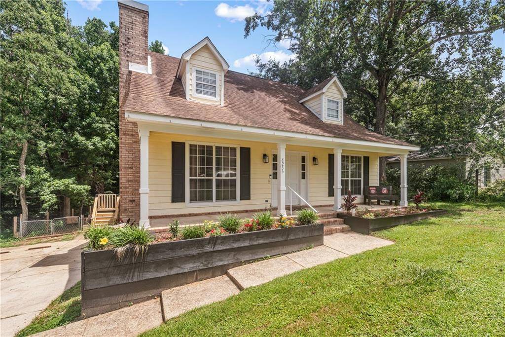 8255 Twin Lakes DR, Mobile, AL 36695