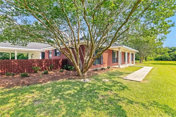 Bay Minette, AL 36507,42150 Carlee LN