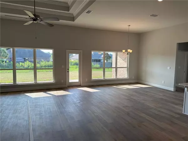 Mobile, AL 36695,2260 Nadine LN