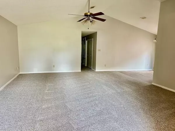 Mobile, AL 36693,3604 Pepper Ridge DR