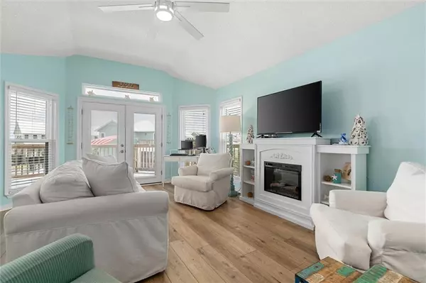 Dauphin Island, AL 36528,528 Lemoyne DR #2B