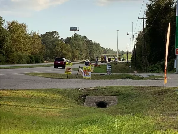 Creola, AL 36525,0 Highway 43