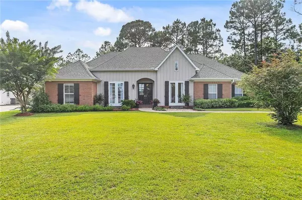 Elberta, AL 36530,8900 Bay Point DR