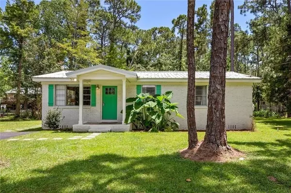 1005 Maldonado PL, Dauphin Island, AL 36528