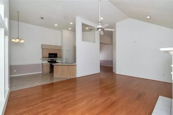 Mobile, AL 36609,1056 Cross Gates PL