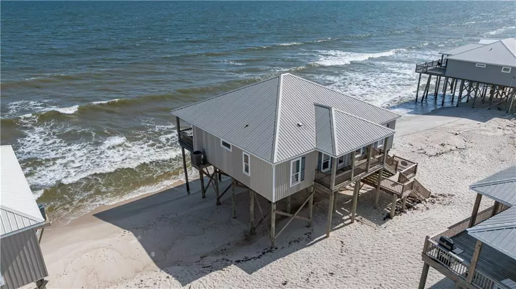 Dauphin Island, AL 36528,104 Vaca CT