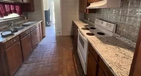 Mobile, AL 36605,1293 Carlton Acres RD E