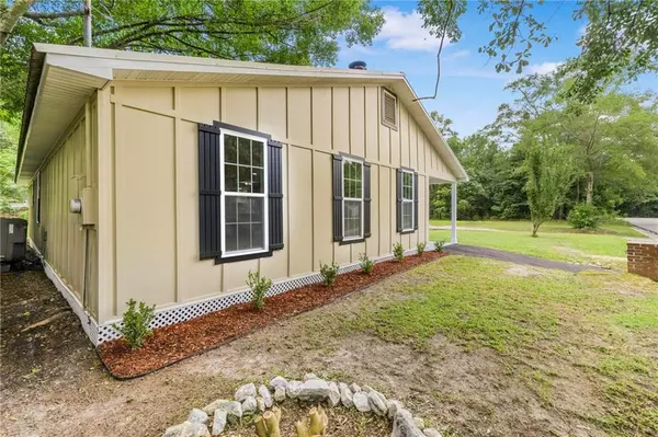 Chickasaw, AL 36611,414 Comanche ST