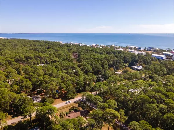 Dauphin Island, AL 36528,112 Forney Johnston DR