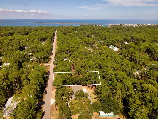 Dauphin Island, AL 36528,112 Forney Johnston DR