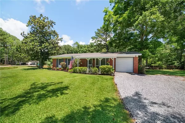 Bayou La Batre, AL 36509,8450 Bayou DR