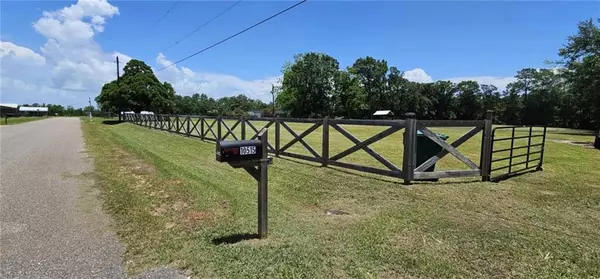 Irvington, AL 36544,10515 Rainbow DR E