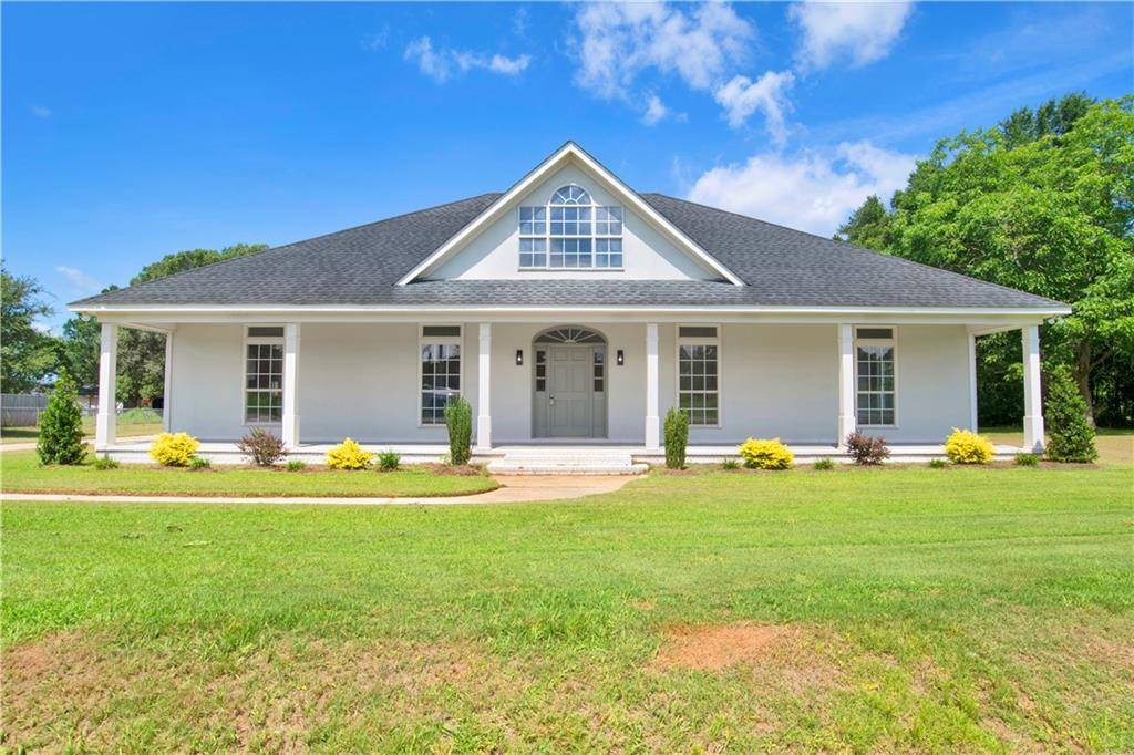 3000 Johnson RD W, Mobile, AL 36695