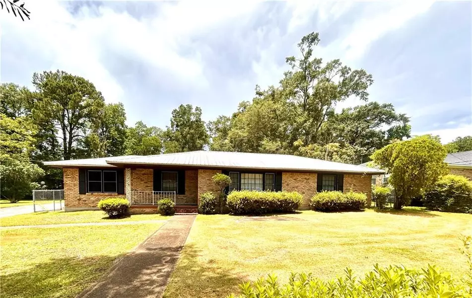 1113 Carre DR W, Mobile, AL 36618
