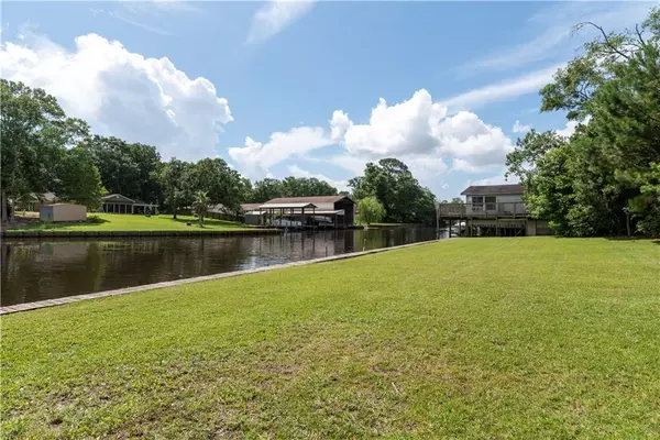 Theodore, AL 36582,11375 Wacker DR