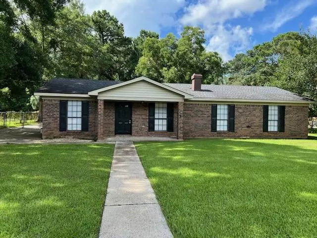 6751 Browder DR, Theodore, AL 36582