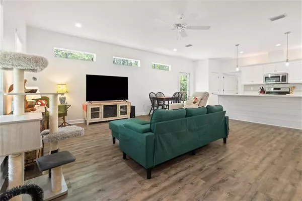 Dauphin Island, AL 36528,911 Lockenbie PL