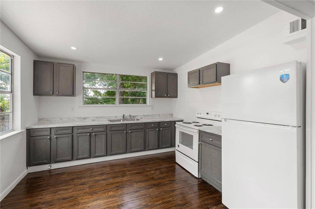 Gulf Shores, AL 36542,15777 Renee Marie AVE