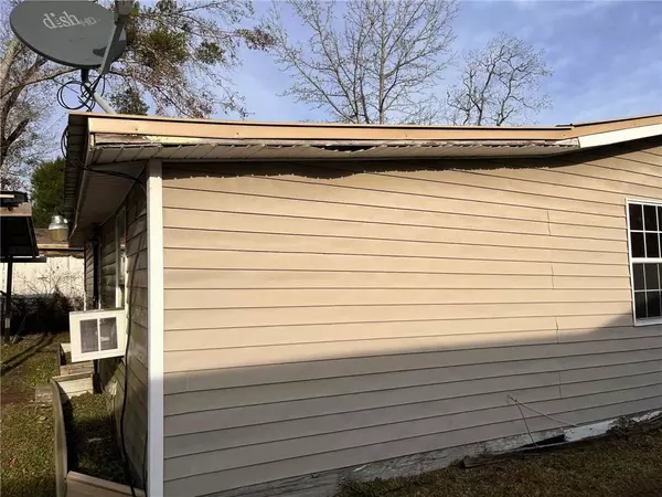 Mobile, AL 36612,1722 Daniels AVE