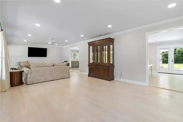 Mobile, AL 36608,4457 Suzanne CIR