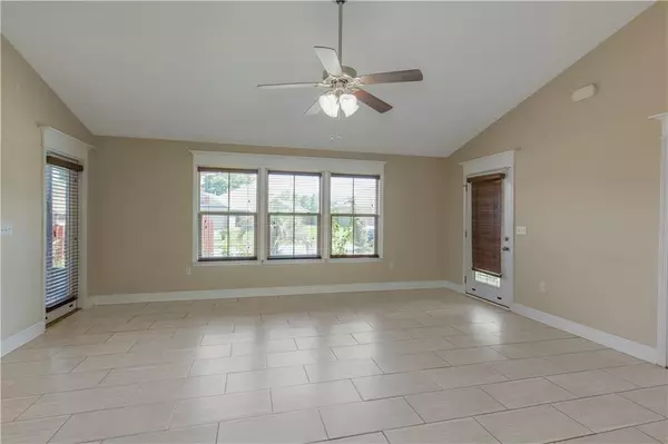 Semmes, AL 36575,2269 Farrington LOOP E