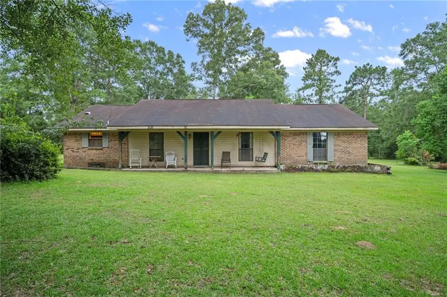 8919 Broadus Loop RD, Eight Mile, AL 36613