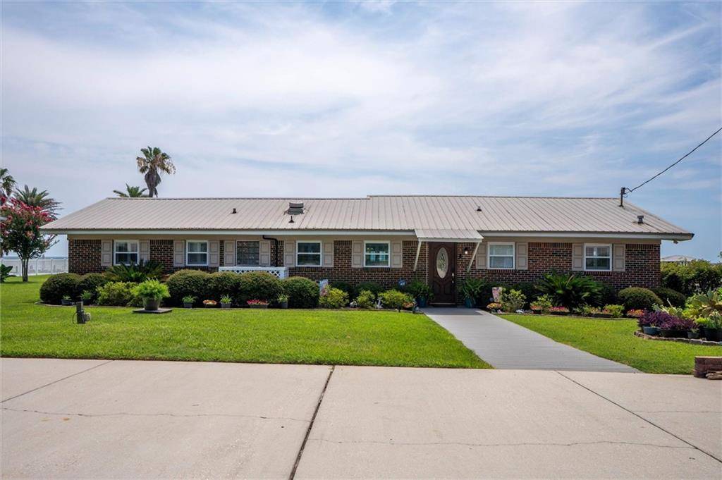13939 Dauphin Island Pkwy, Coden, AL 36523