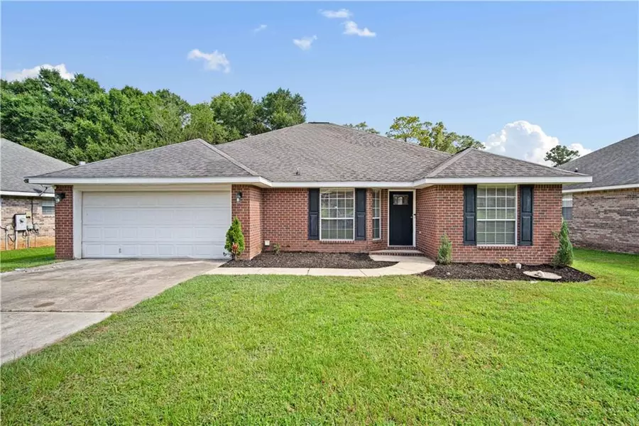 5820 Spyglass DR, Mobile, AL 36618