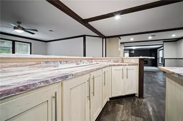 Eight Mile, AL 36613,6220 Vivian Broadus RD