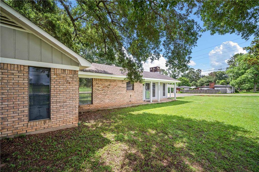 Theodore, AL 36582,8500 Cindy Lou DR