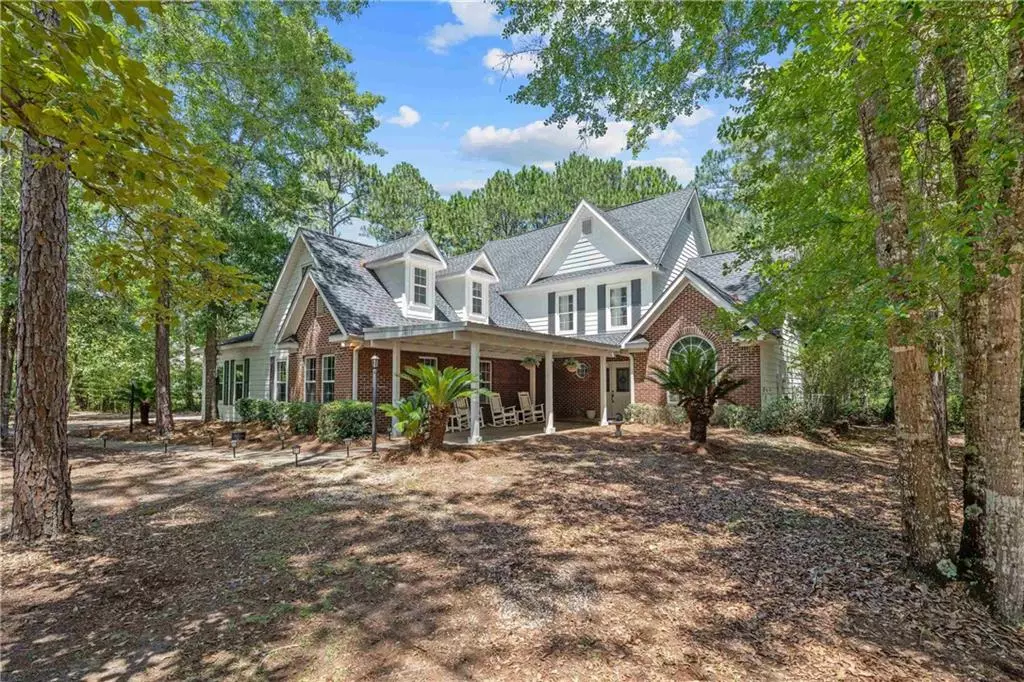 Gulf Shores, AL 36542,4695 Mill House RD