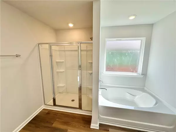 Grand Bay, AL 36541,12597 Ellen's Cove DR S