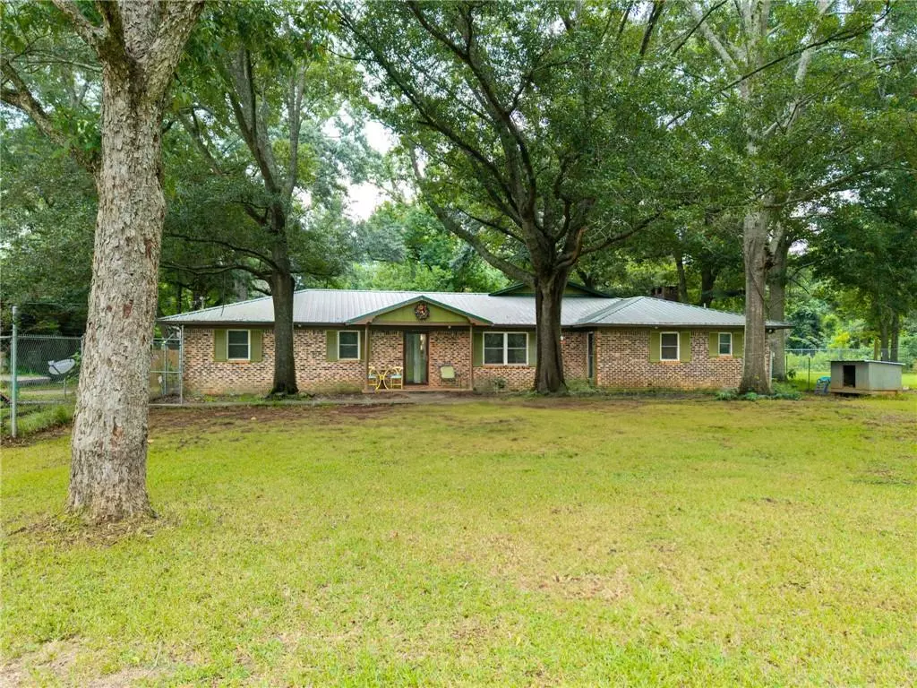 Robertsdale, AL 36567,19211 Hughen ST